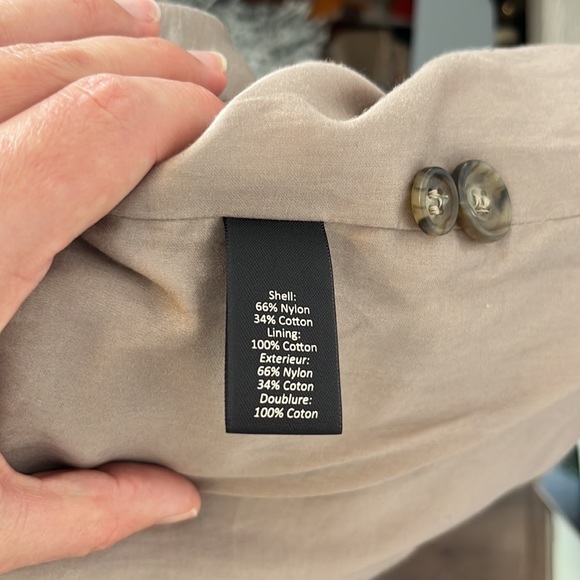 Elizabeth and James 3/4 sleeve blazer - Picture 5 of 6